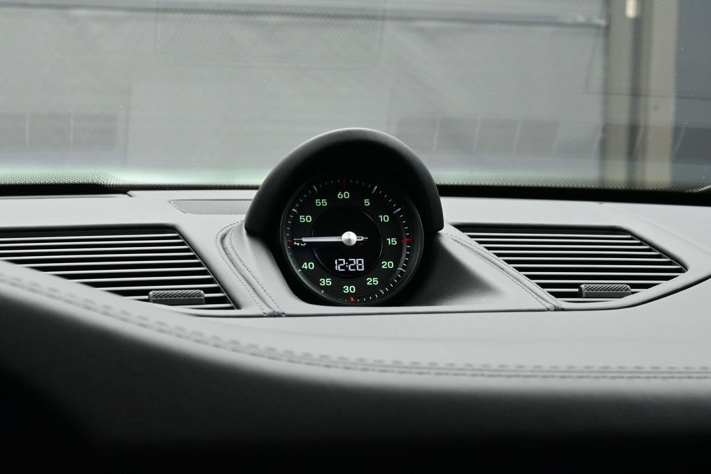 New 2026 Porsche 911 GTS RWD image 12