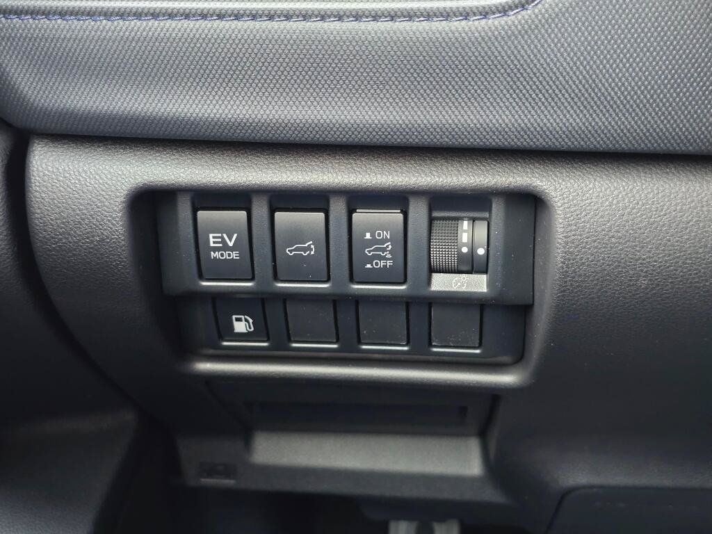 New 2026 Subaru Forester Touring AWD/4WD image 30