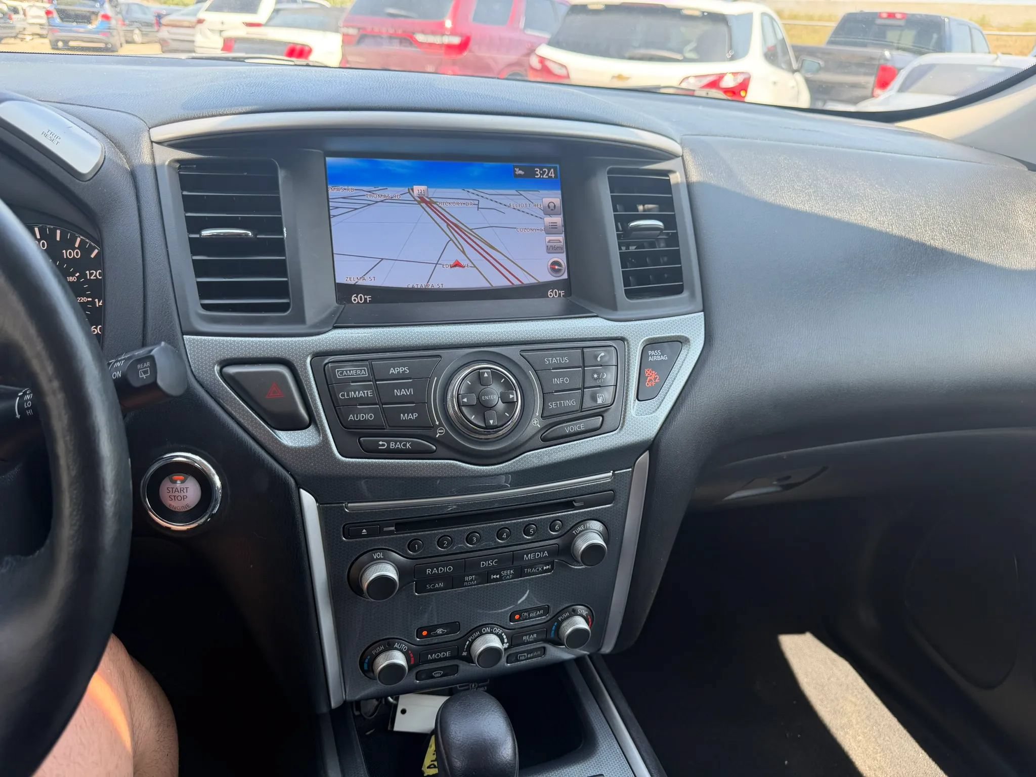 Used 2019 Nissan Pathfinder SL FWD image 14