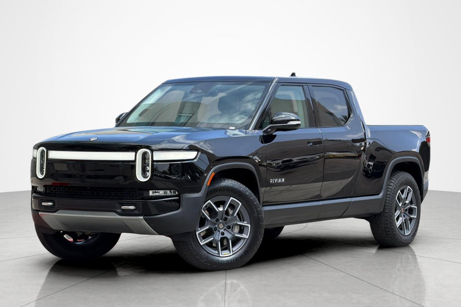 Used 2024 Rivian R1T Adventure