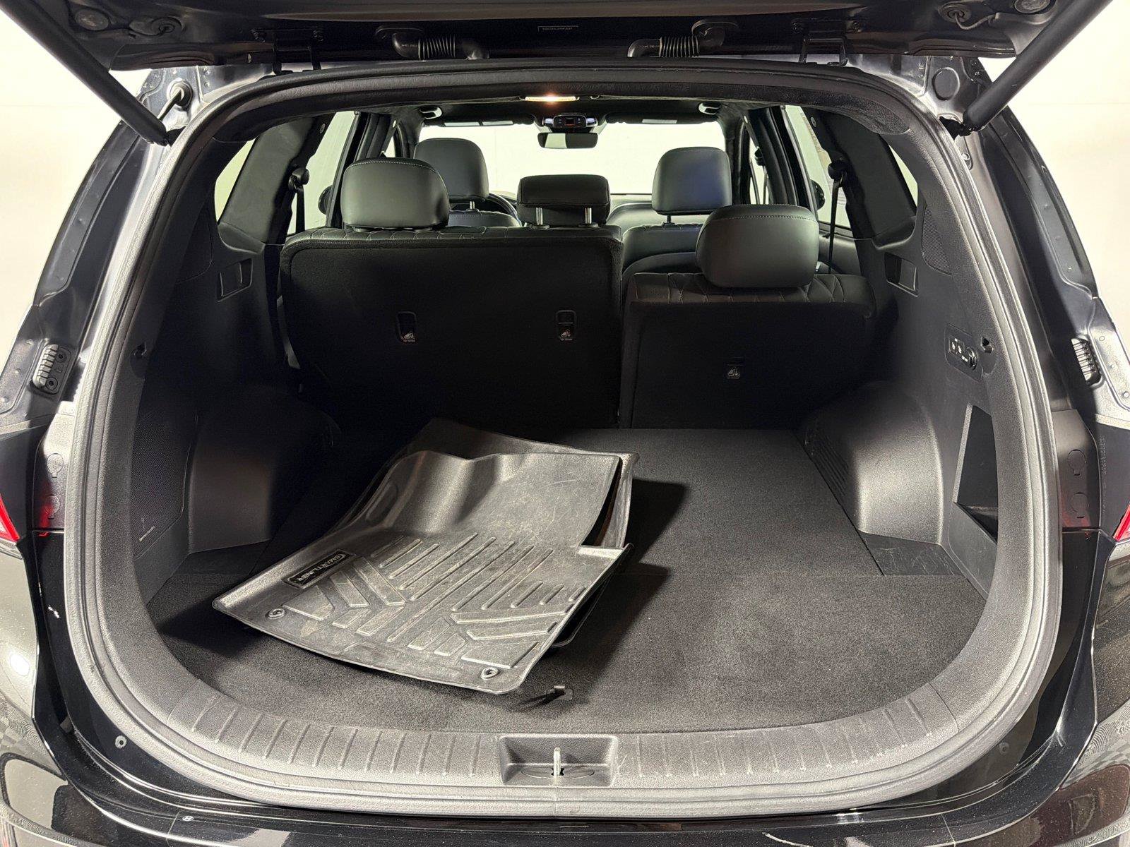 Used 2022 Hyundai Santa Fe Calligraphy FWD image 18