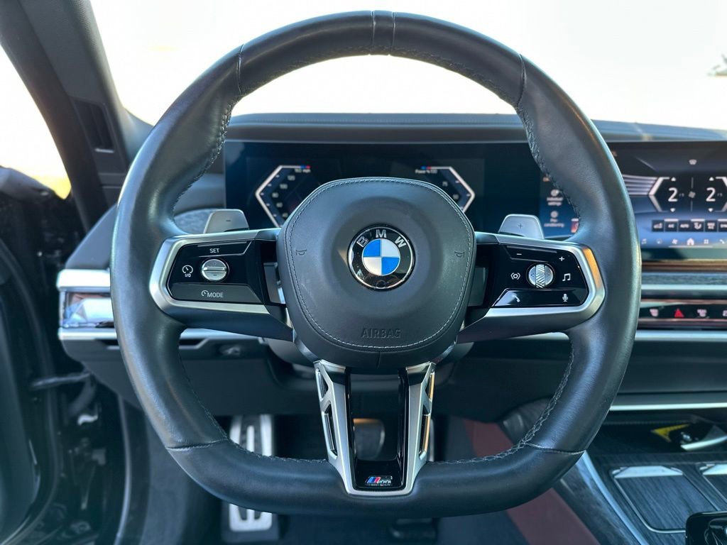 Certified 2023 BMW 760i xDrive image 35