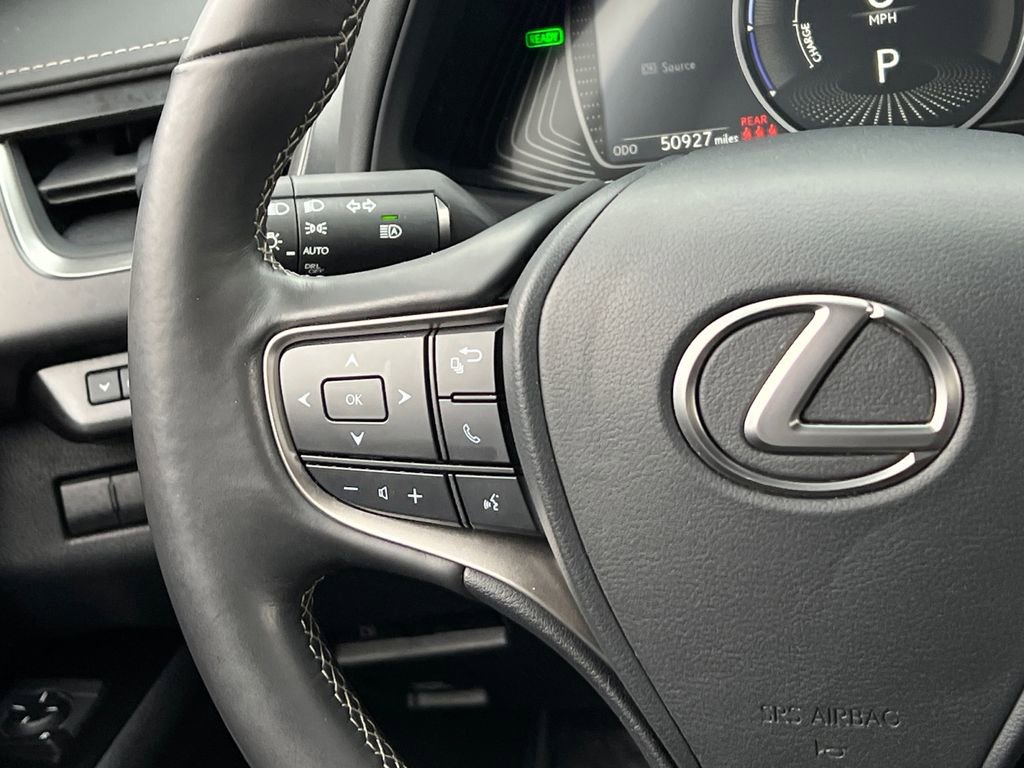 Used 2019 Lexus UX 250h image 18