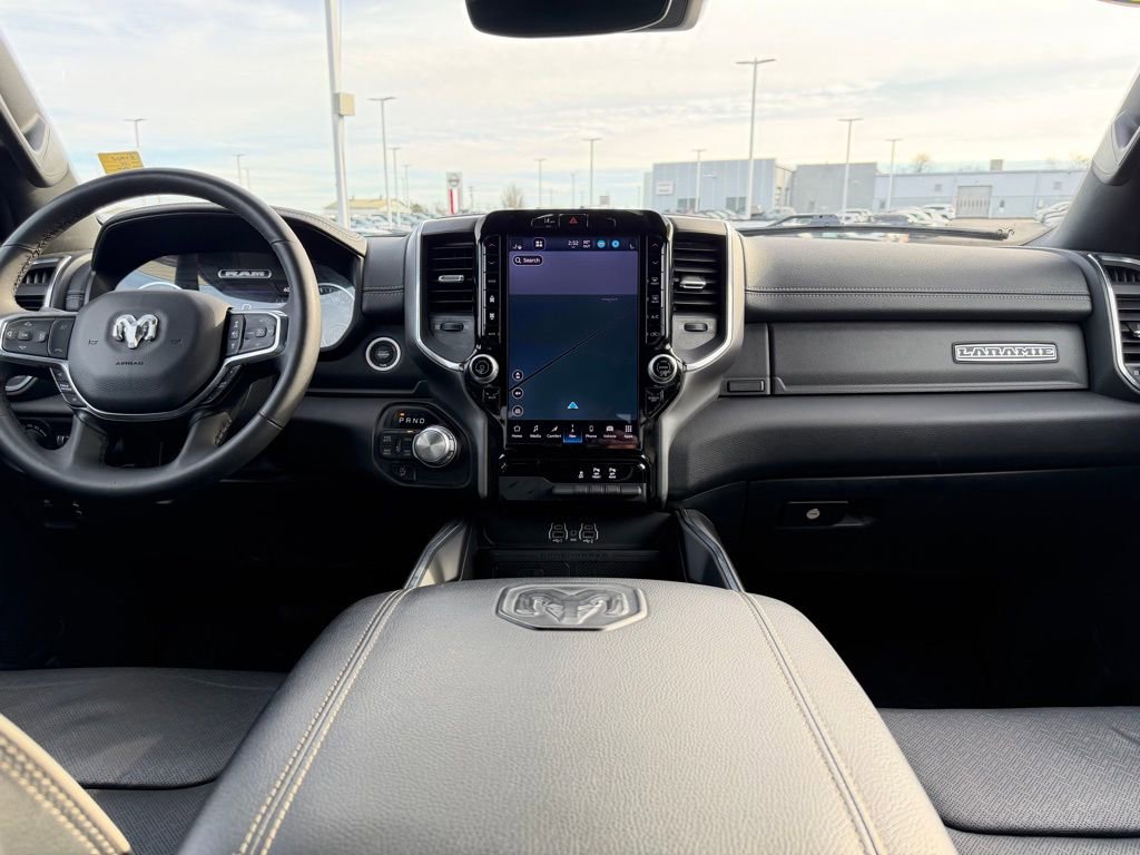 Used 2025 RAM 1500 Laramie image 27