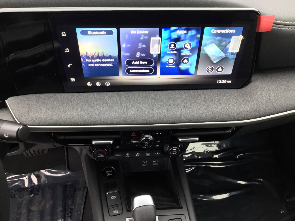 New 2026 Nissan Kicks SV w/ Cold Weather Package image 12