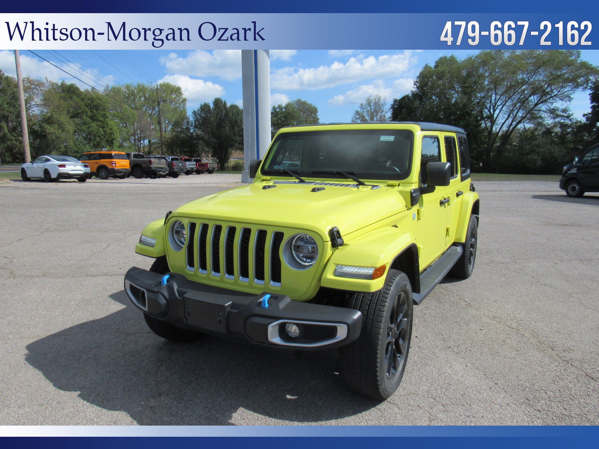Used 2022 Jeep Wrangler Unlimited Sahara w/ Cold Weather Group AWD/4WD image 2