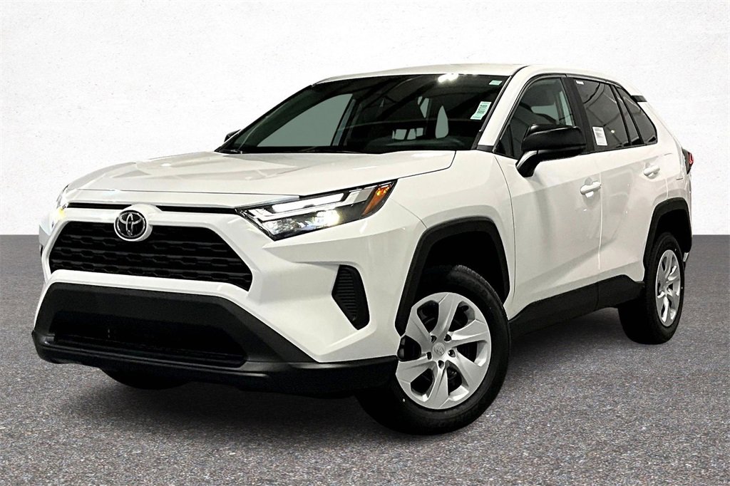 New 2025 Toyota RAV4 LE image 2