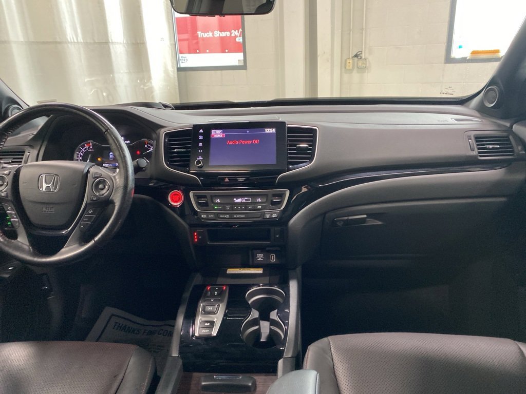 Used 2023 Honda Ridgeline Black Edition image 13