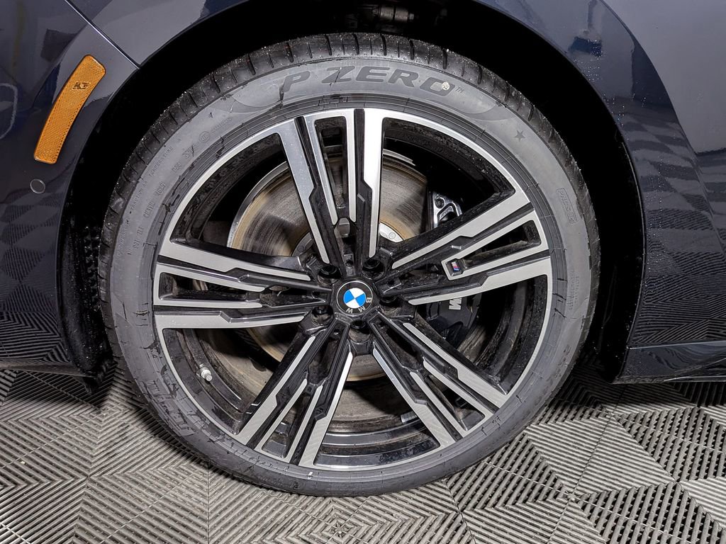 New 2026 BMW 740i xDrive image 9