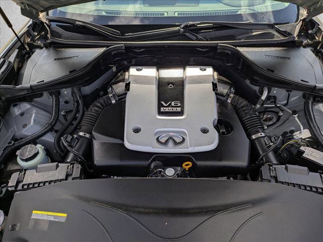 Used 2018 INFINITI Q70 L 3.7 image 23