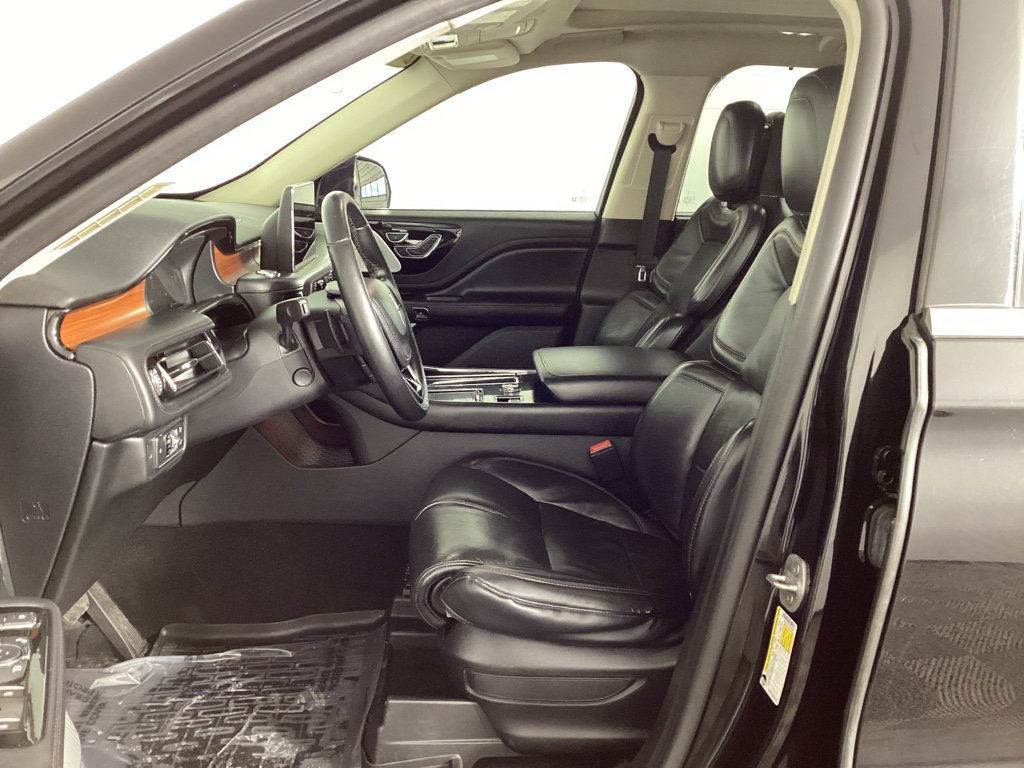 Used 2020 Lincoln Aviator Reserve w/ Equipment Group 201A image 19