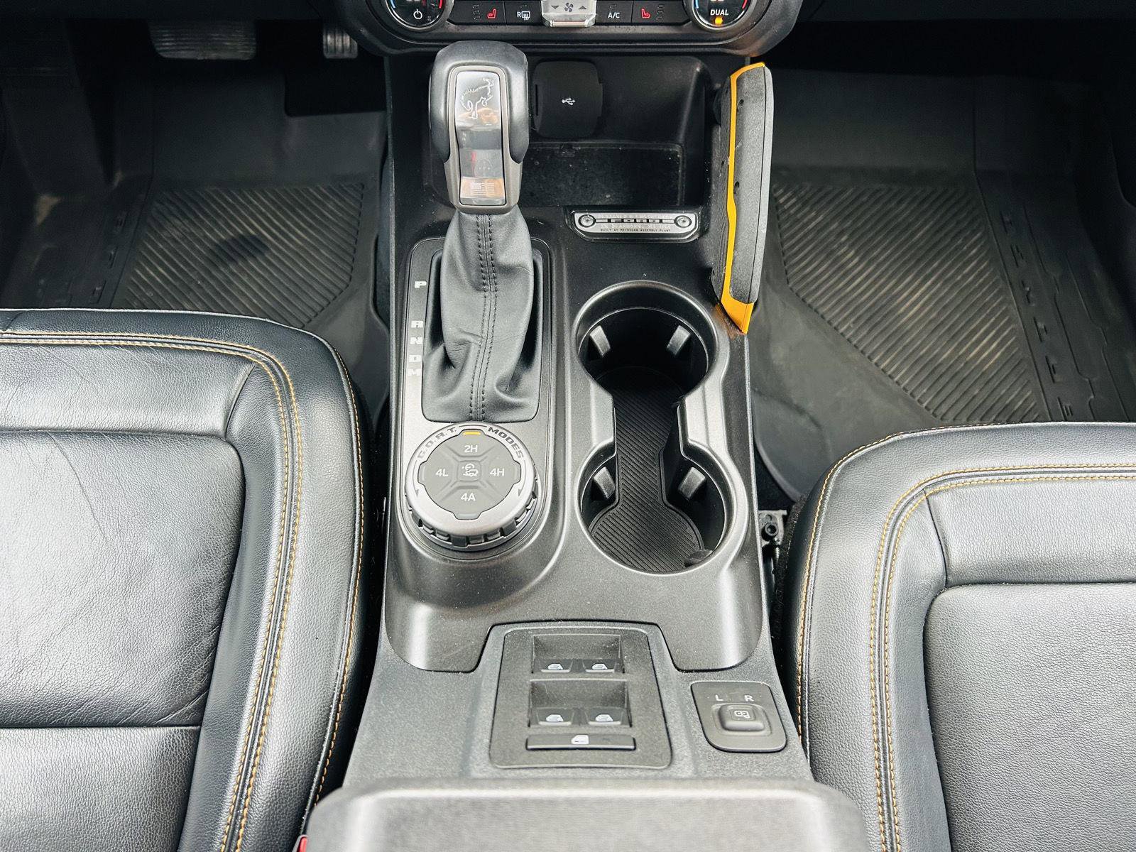 Used 2021 Ford Bronco Badlands image 22