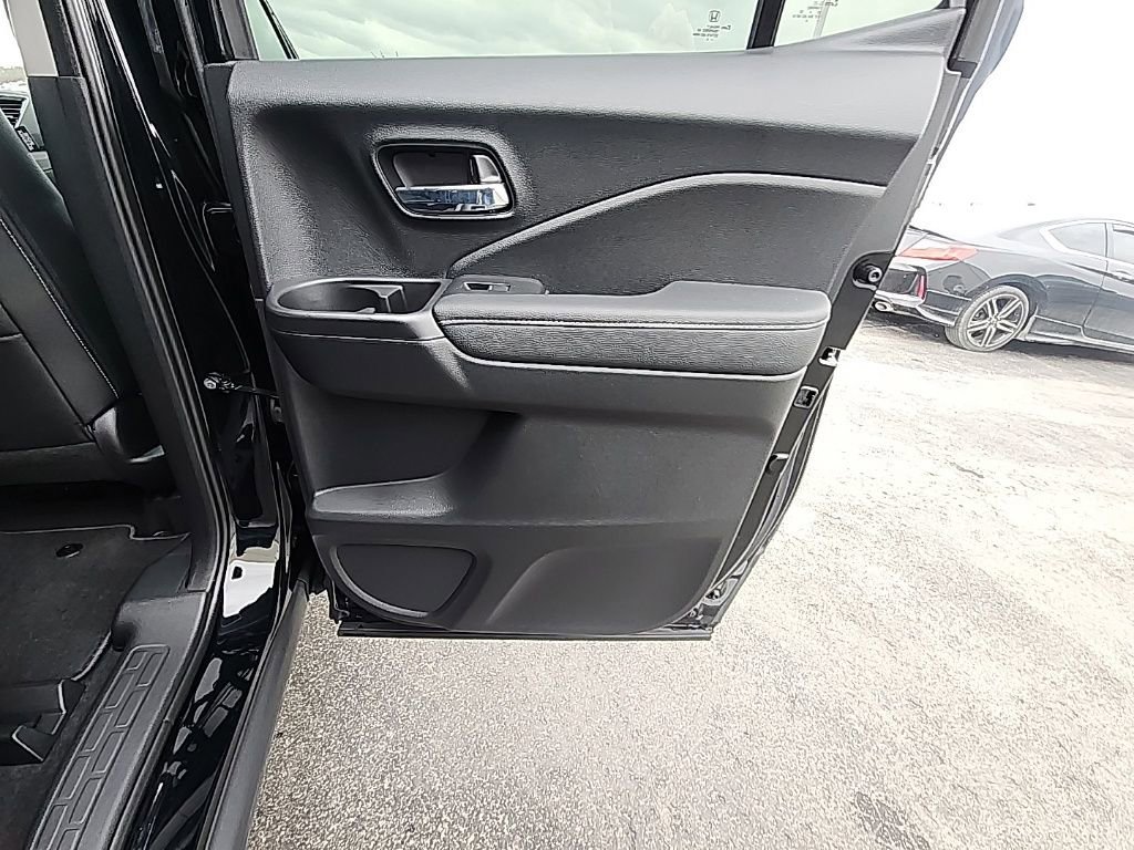 Certified 2024 Honda Ridgeline RTL image 28