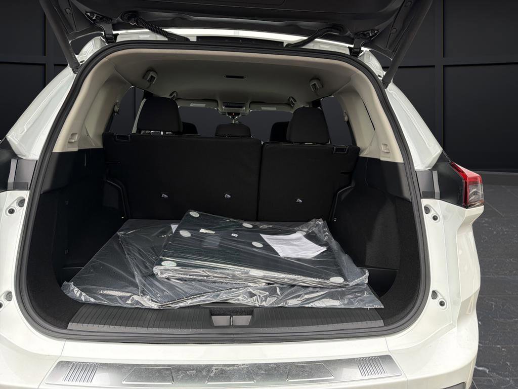 New 2026 Nissan Rogue SV w/ Cold Weather Package image 13