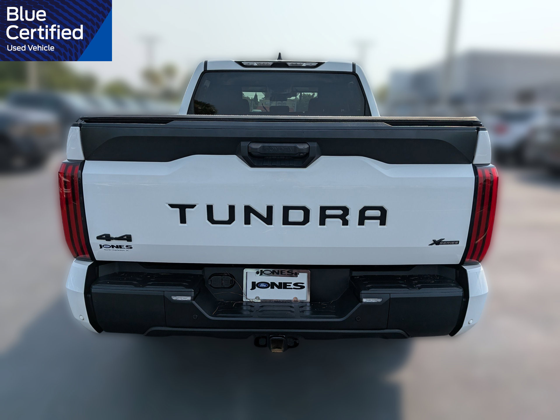 Used 2023 Toyota Tundra SR5 w/ SR5 Convenience Package AWD/4WD image 6