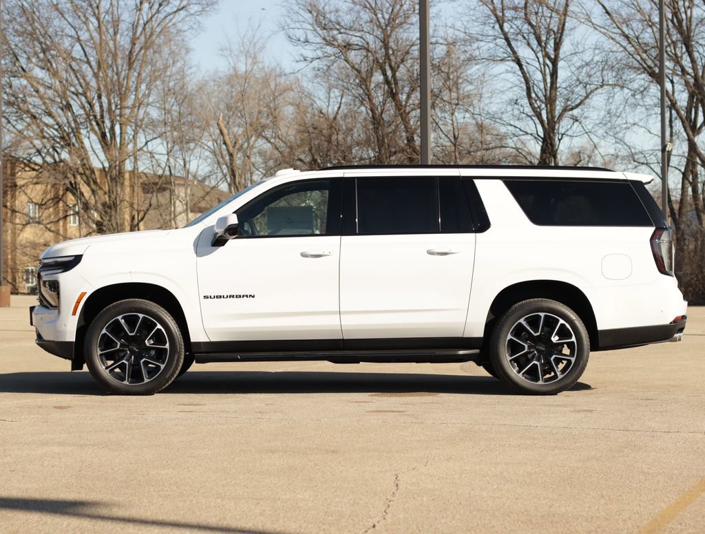 New 2026 Chevrolet Suburban RST w/ Comfort Package AWD/4WD image 4