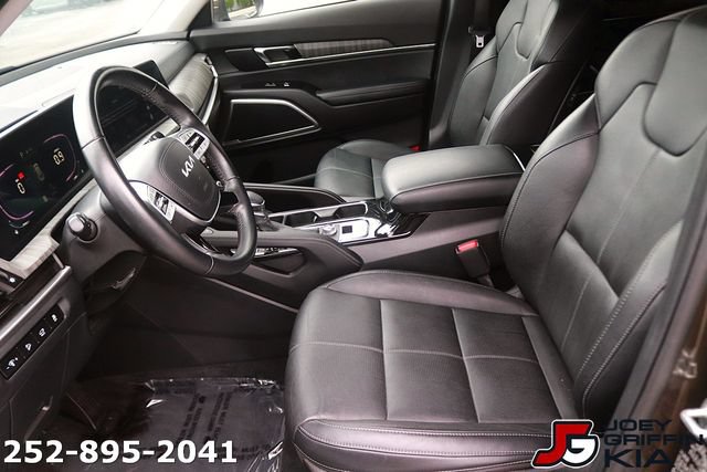 Certified 2025 Kia Telluride EX FWD image 13