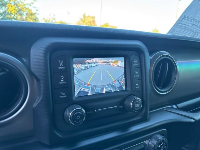 Used 2021 Jeep Wrangler Unlimited Sport AWD/4WD image 30