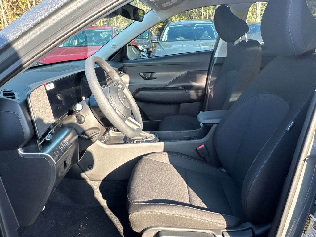 New 2026 Hyundai Kona SE image 9
