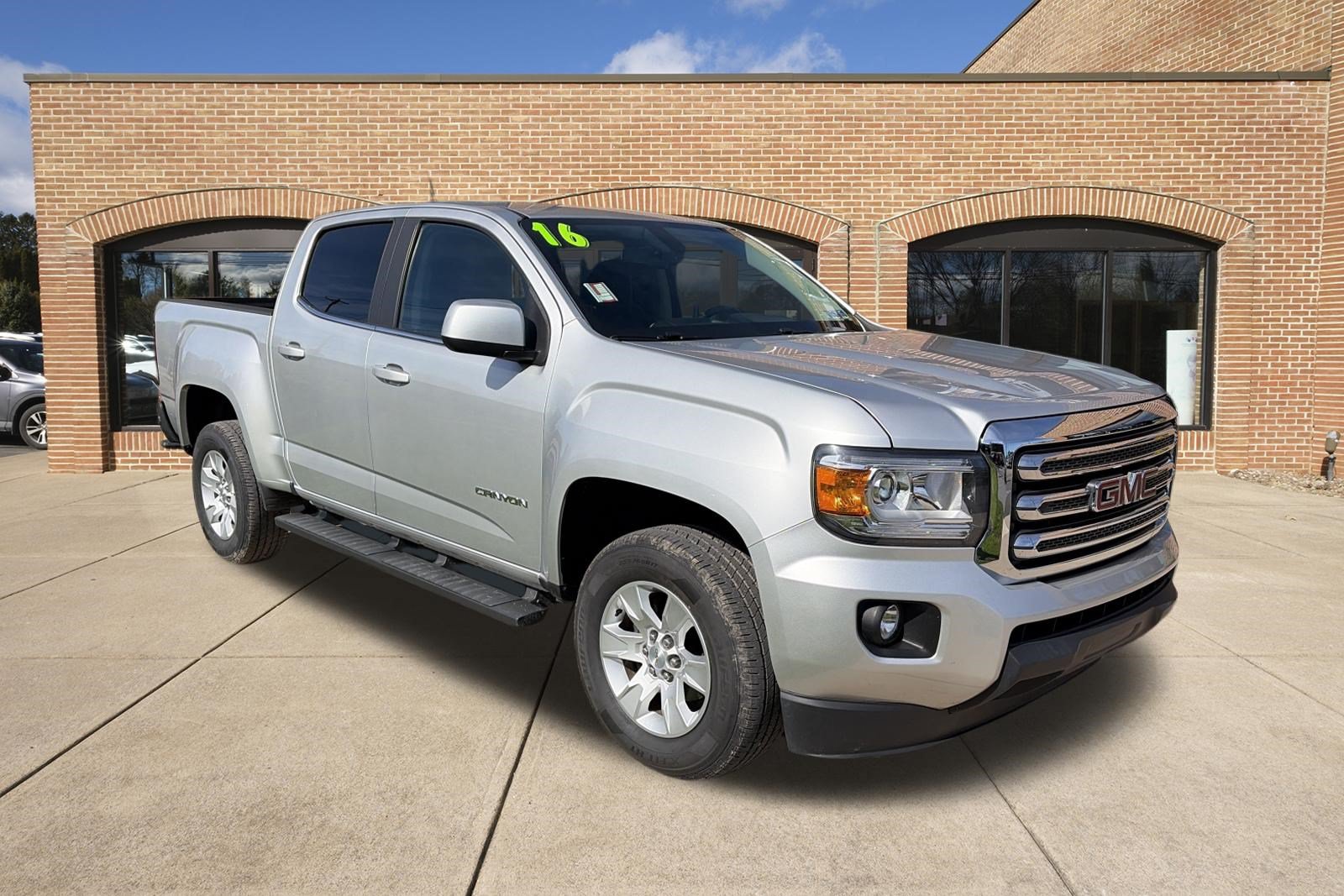 Used 2016 GMC Canyon SLE w/ Trailering Package