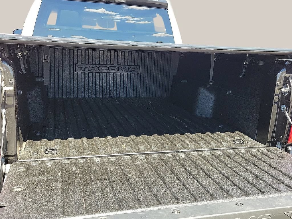 Used 2024 Toyota Tacoma SR AWD/4WD image 8
