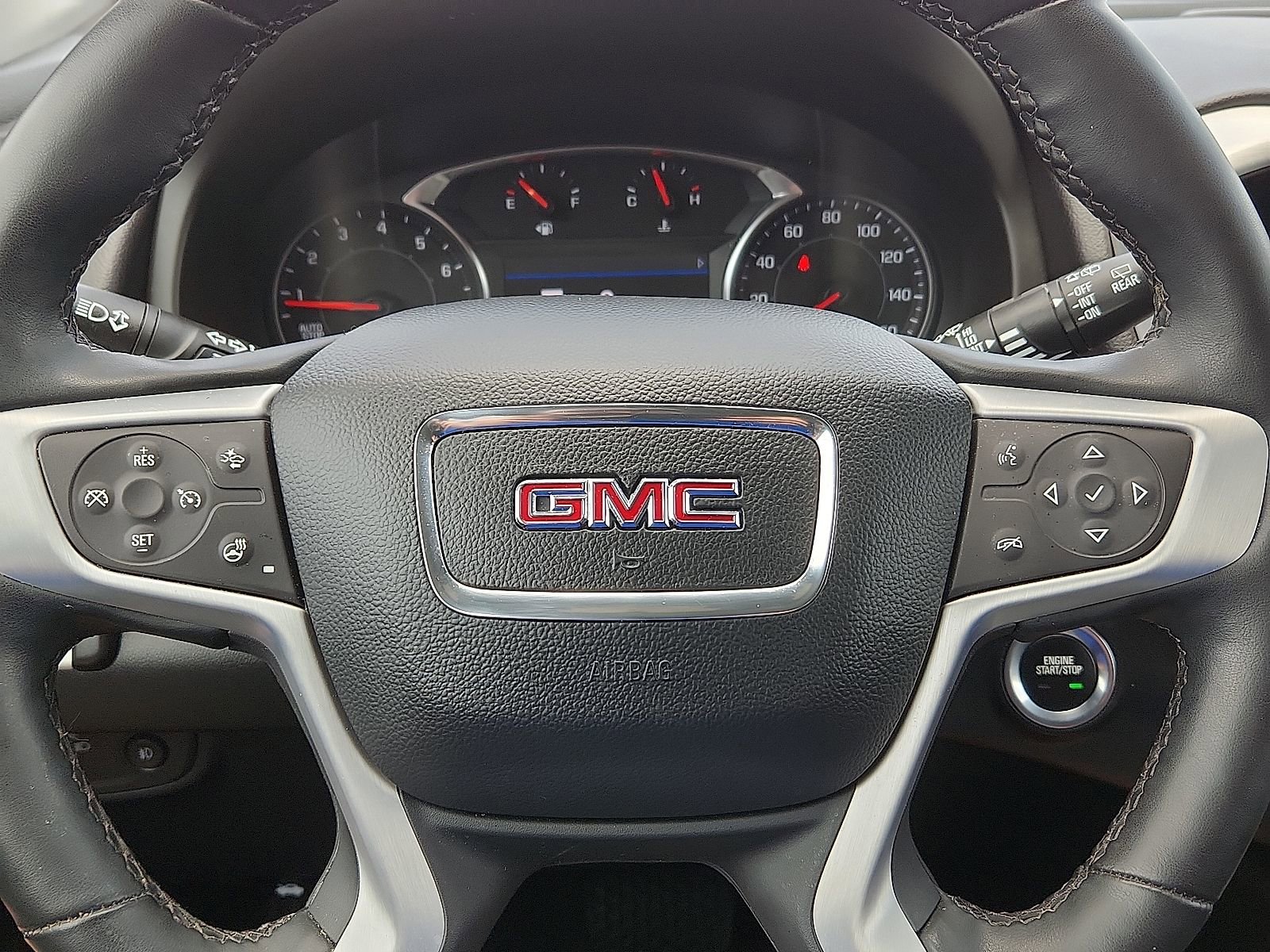 Used 2023 GMC Terrain SLT w/ Infotainment Package II FWD image 24