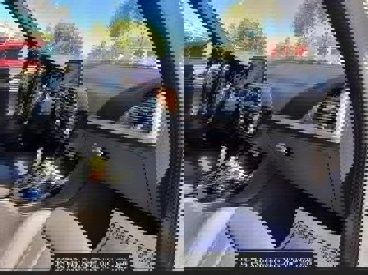 Used 2021 BMW X3 sDrive30i w/ Convenience Package image 6