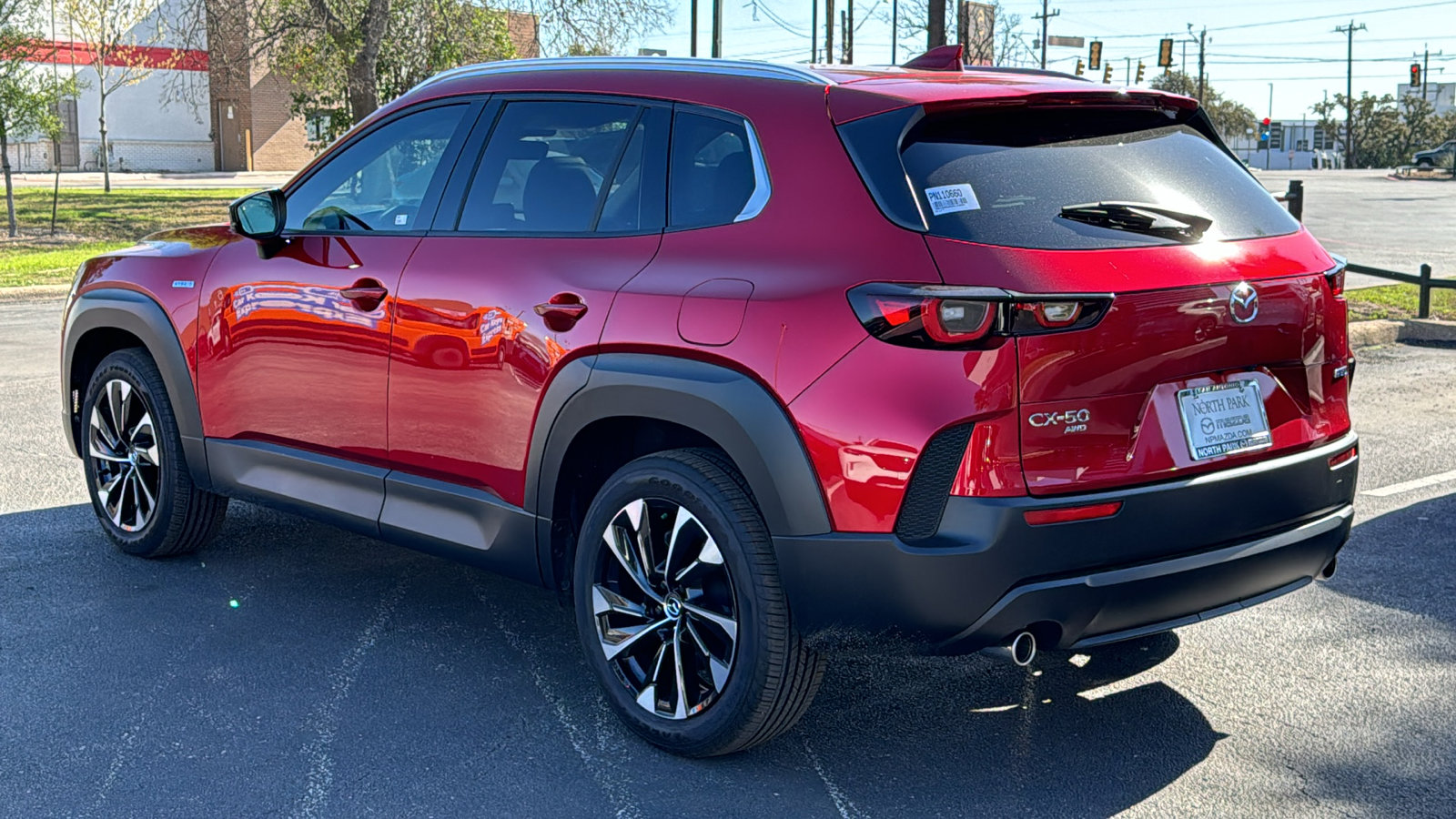 Certified 2025 MAZDA CX-50 2.5 Hybrid w/ Weather Package image 6