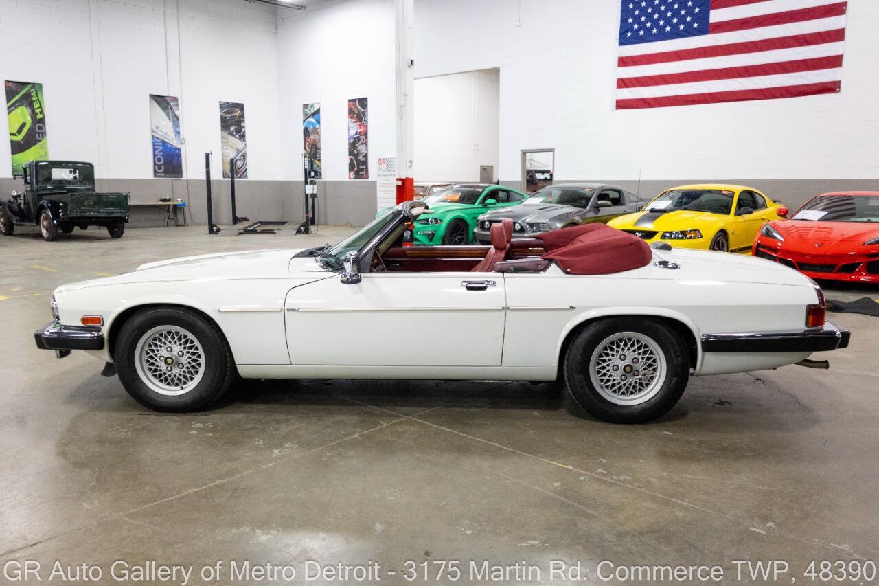 Used 1989 Jaguar XJS V12 Convertible RWD image 4