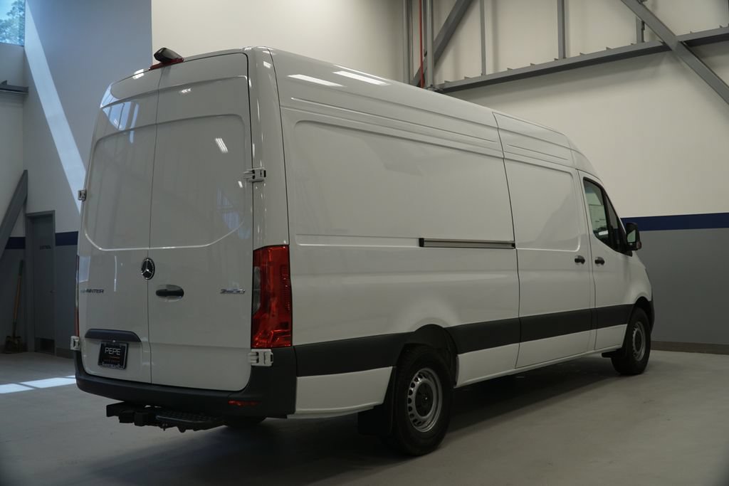 New 2025 Mercedes-Benz Sprinter 2500 image 6