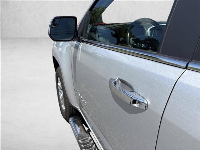 Used 2017 GMC Canyon SLT w/ Driver Alert Package RWD image 29