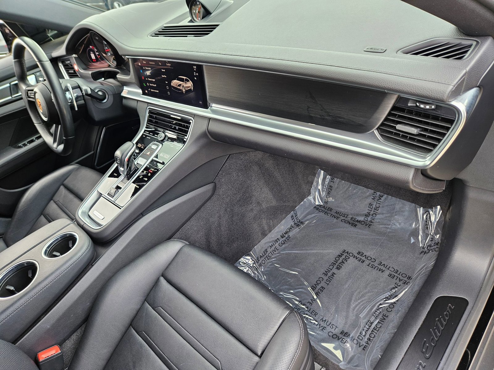 Used 2023 Porsche Panamera Platinum Edition image 21