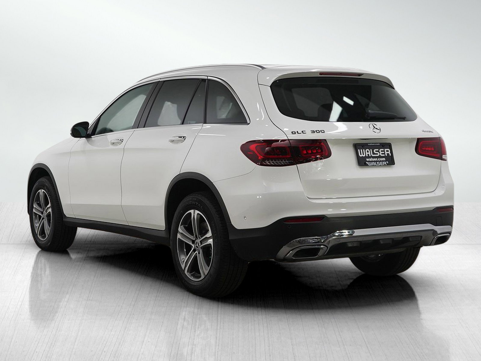 Used 2022 Mercedes-Benz GLC 300 4MATIC image 3
