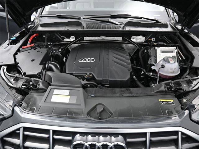 Used 2023 Audi Q5 2.0T Premium w/ Convenience Package image 38