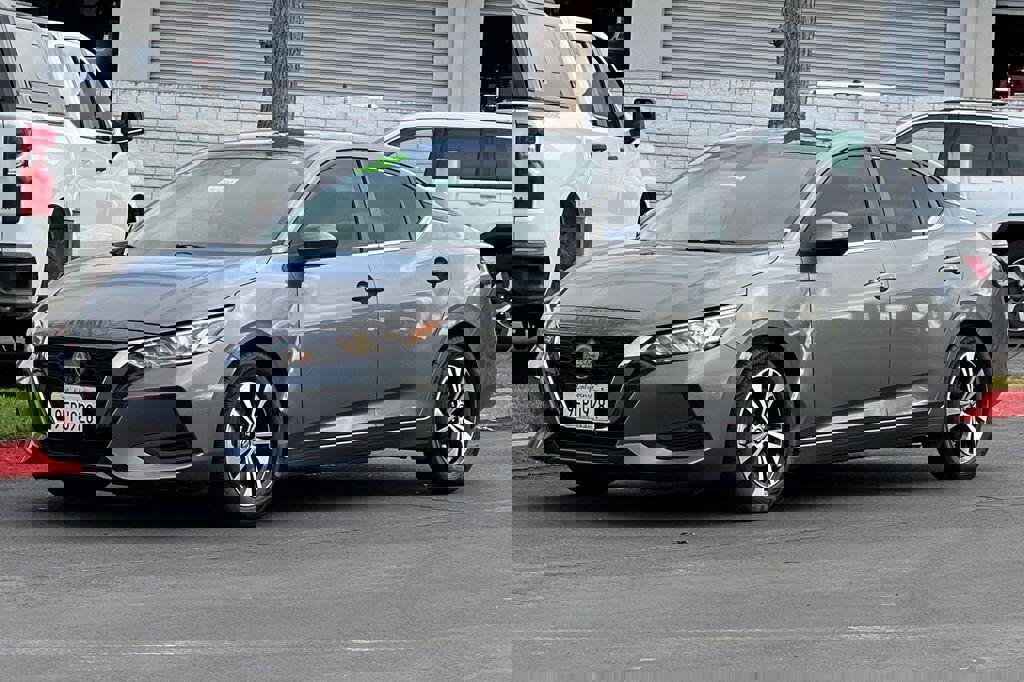 Used 2023 Nissan Sentra SV w/ All-Weather Package image 8