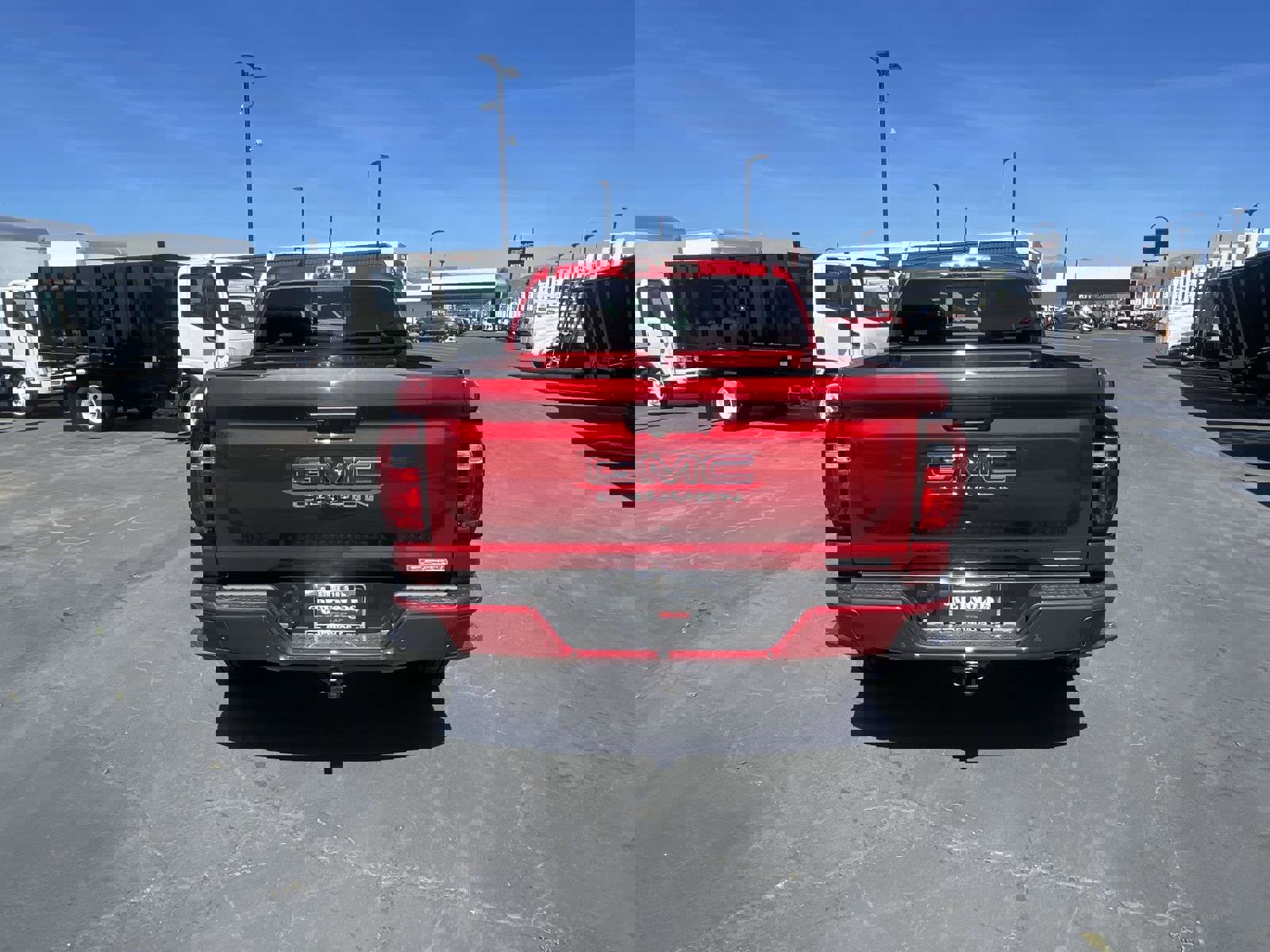 New 2026 GMC Canyon Elevation w/ Convenience Package image 6