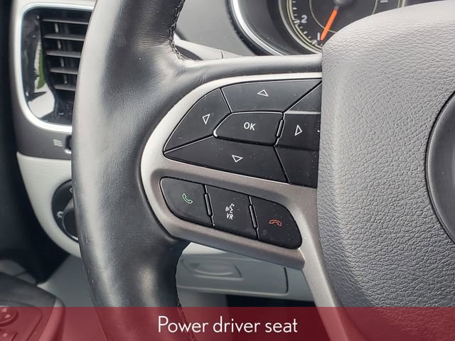 Used 2019 Jeep Cherokee Overland w/ Technology Group image 23