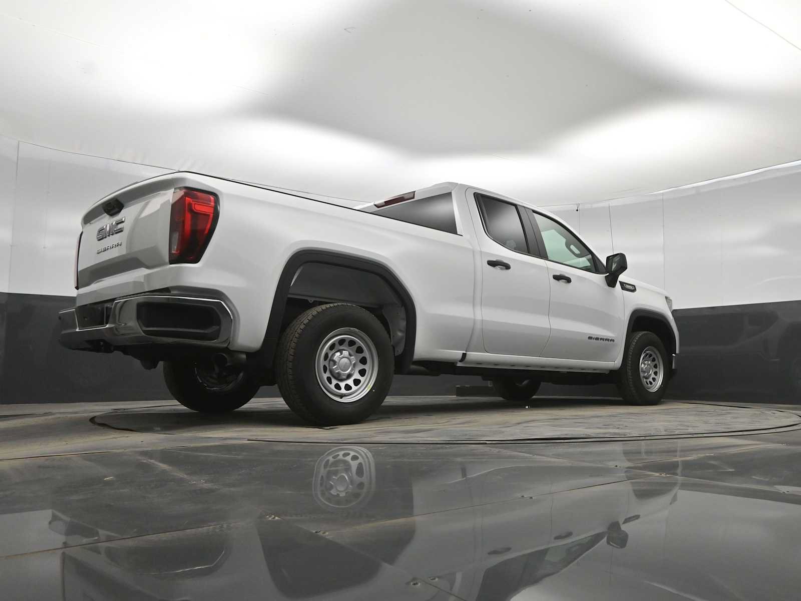 New 2026 GMC Sierra 1500 Pro w/ Convenience Package RWD image 36