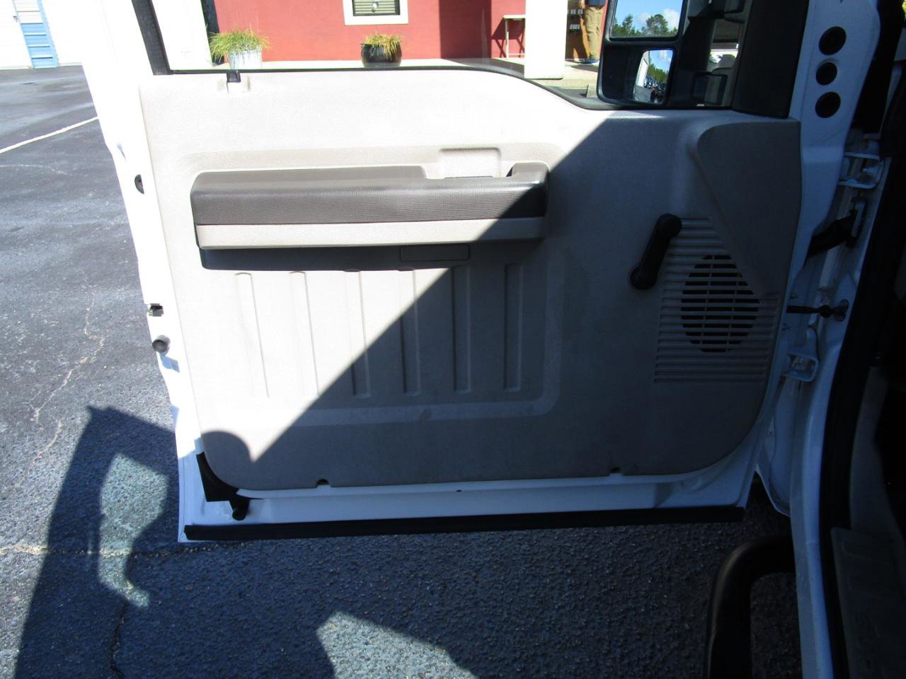 Used 2008 Ford F250 XL RWD image 14