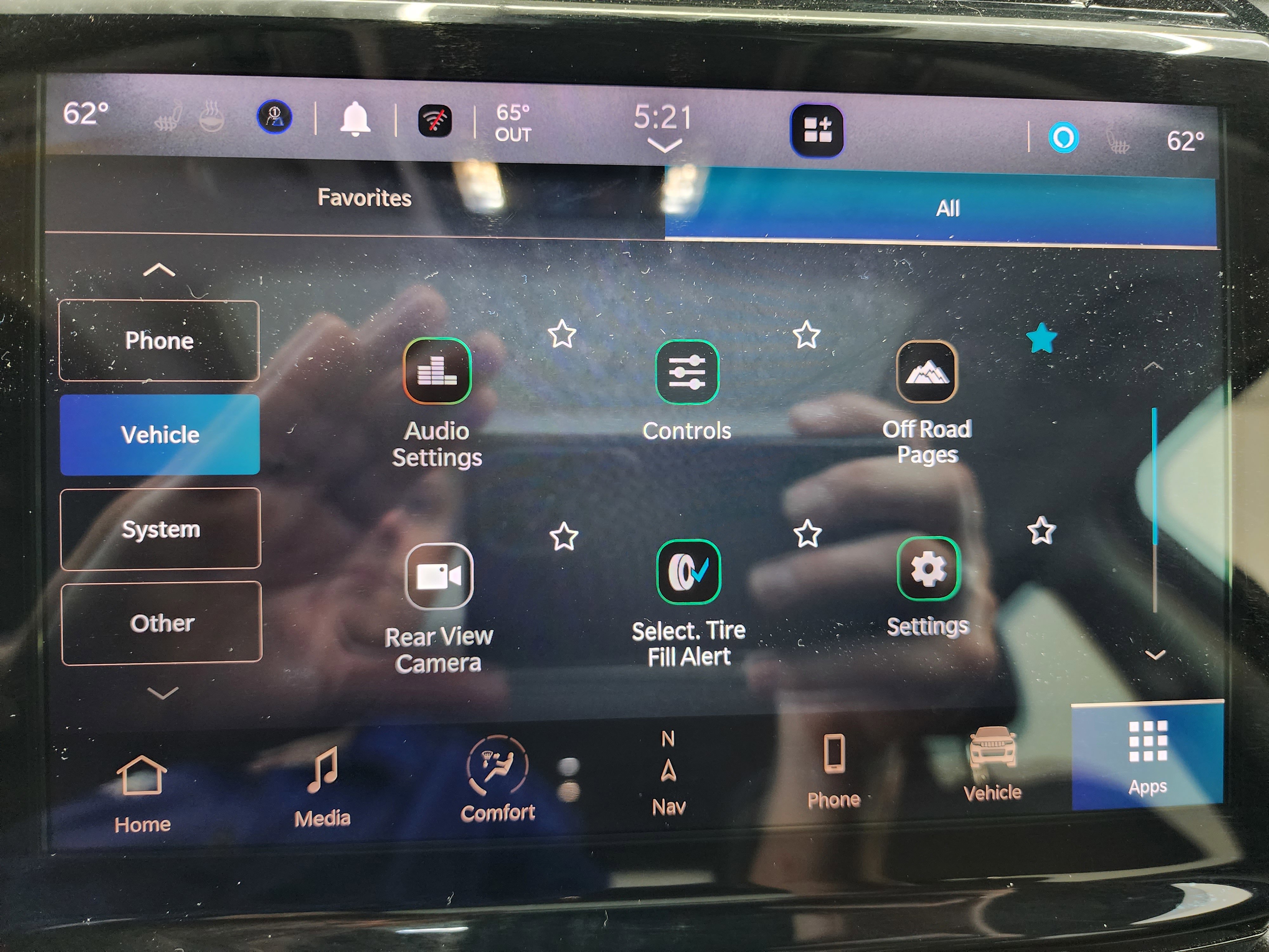 Used 2023 Jeep Grand Cherokee Limited w/ Black Appearance Package image 58