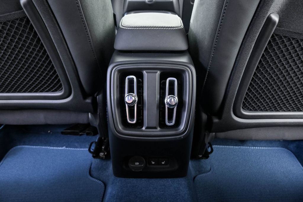 Certified 2023 Volvo C40 P8 Recharge Ultimate AWD/4WD image 22