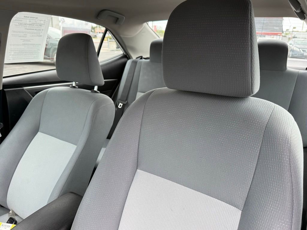 Used 2015 Toyota Corolla L FWD image 19