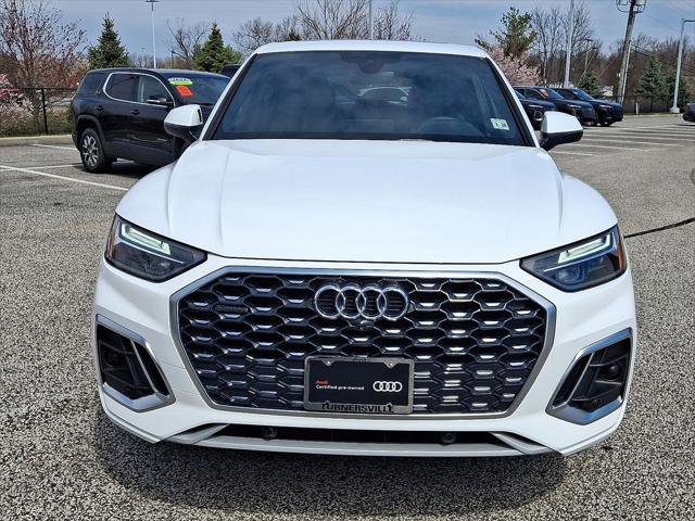 Certified 2023 Audi Q5 2.0T Premium w/ Convenience Package image 2