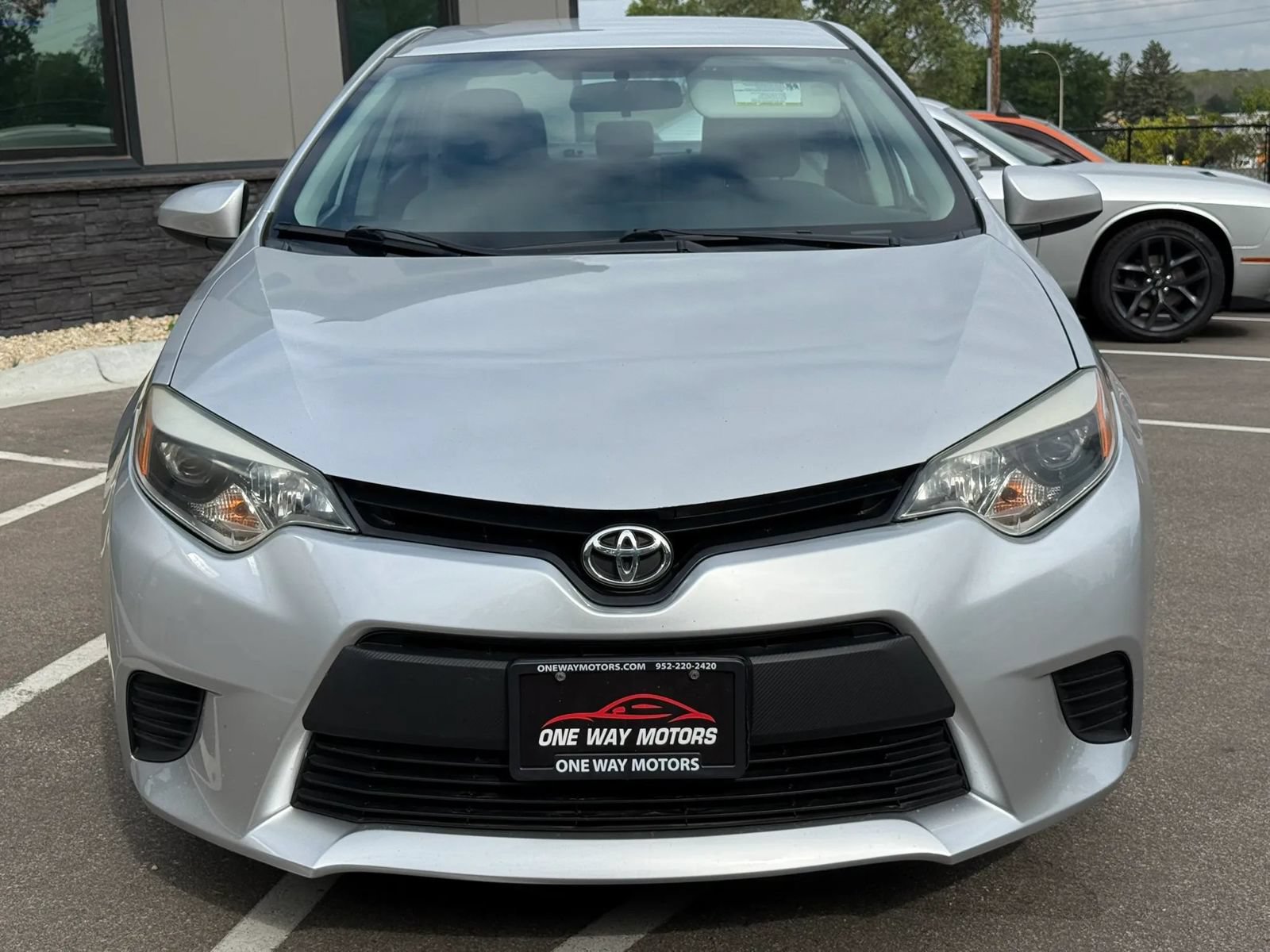 Used 2014 Toyota Corolla LE FWD image 8