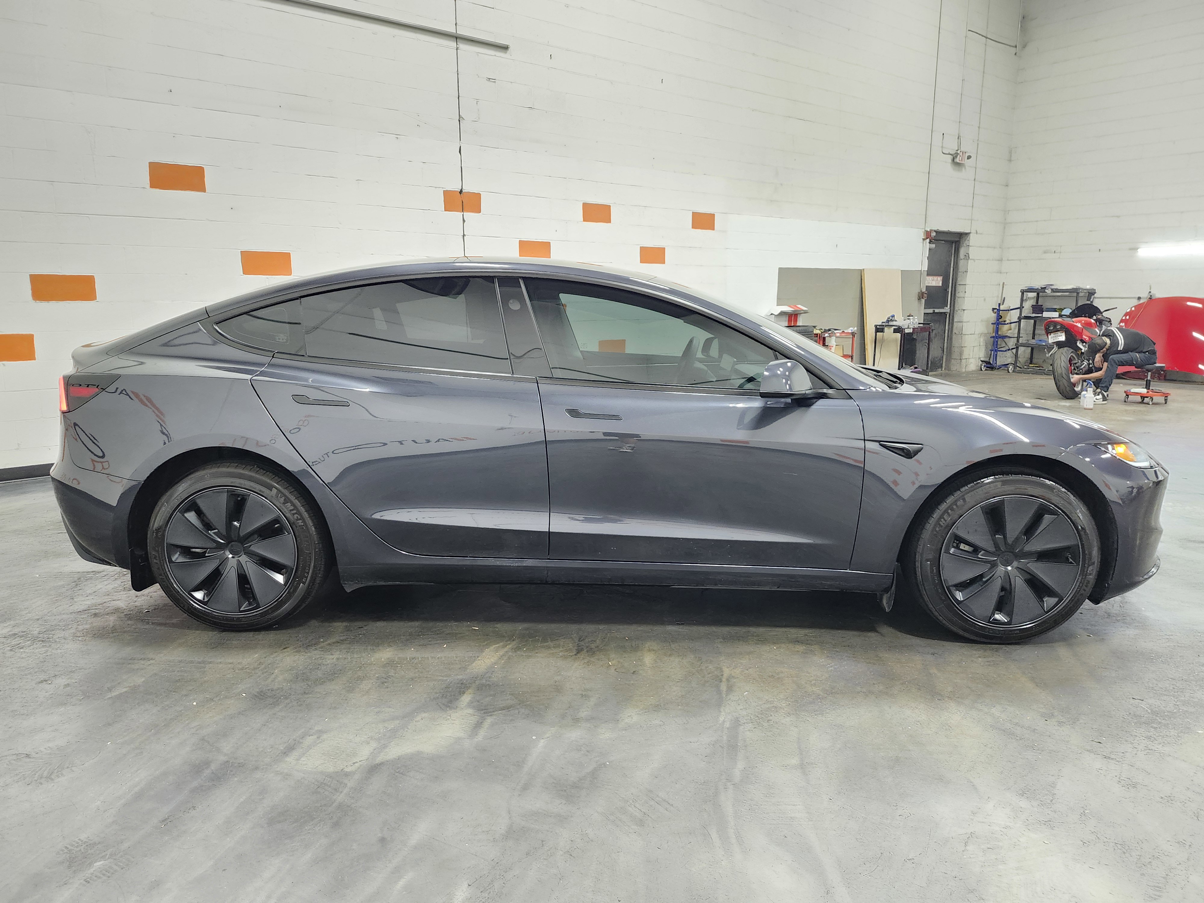 Used 2025 Tesla Model 3 Long Range image 11