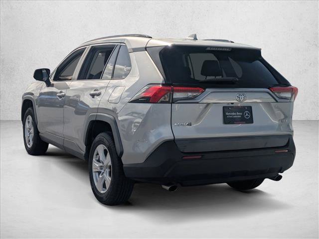 Used 2020 Toyota RAV4 XLE FWD image 7