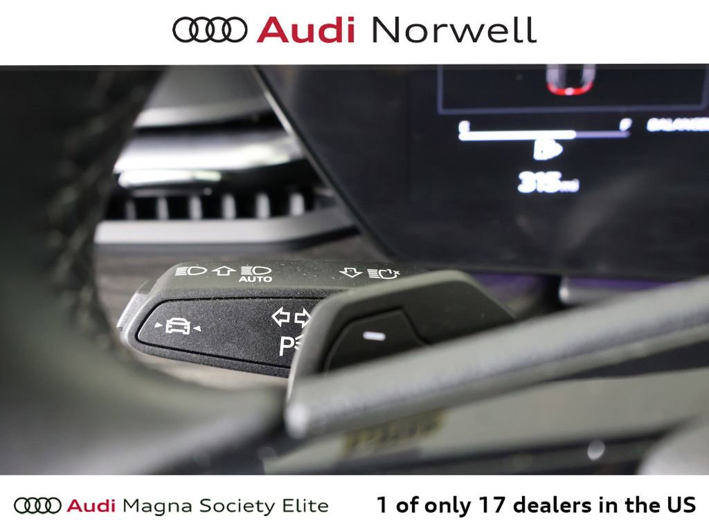 Used 2025 Audi Q5 Premium Plus w/ Premium Plus AWD/4WD image 28