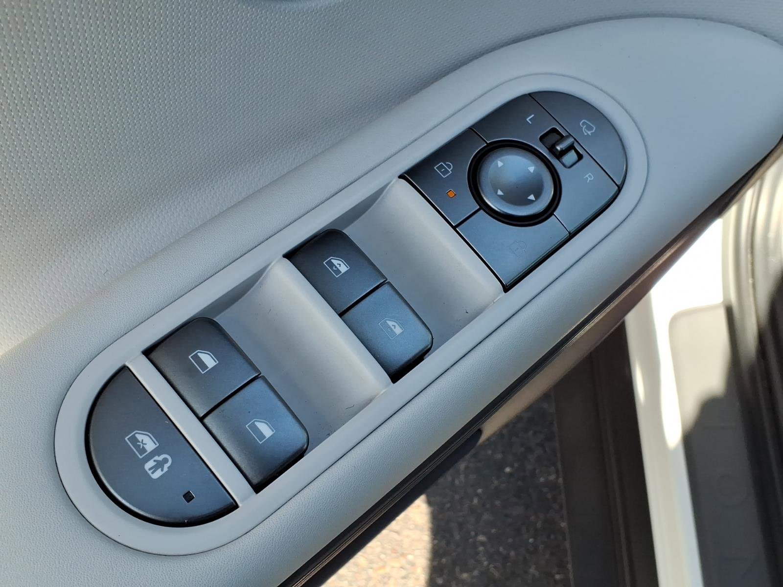 Certified 2025 Hyundai Ioniq 5 SEL RWD image 11