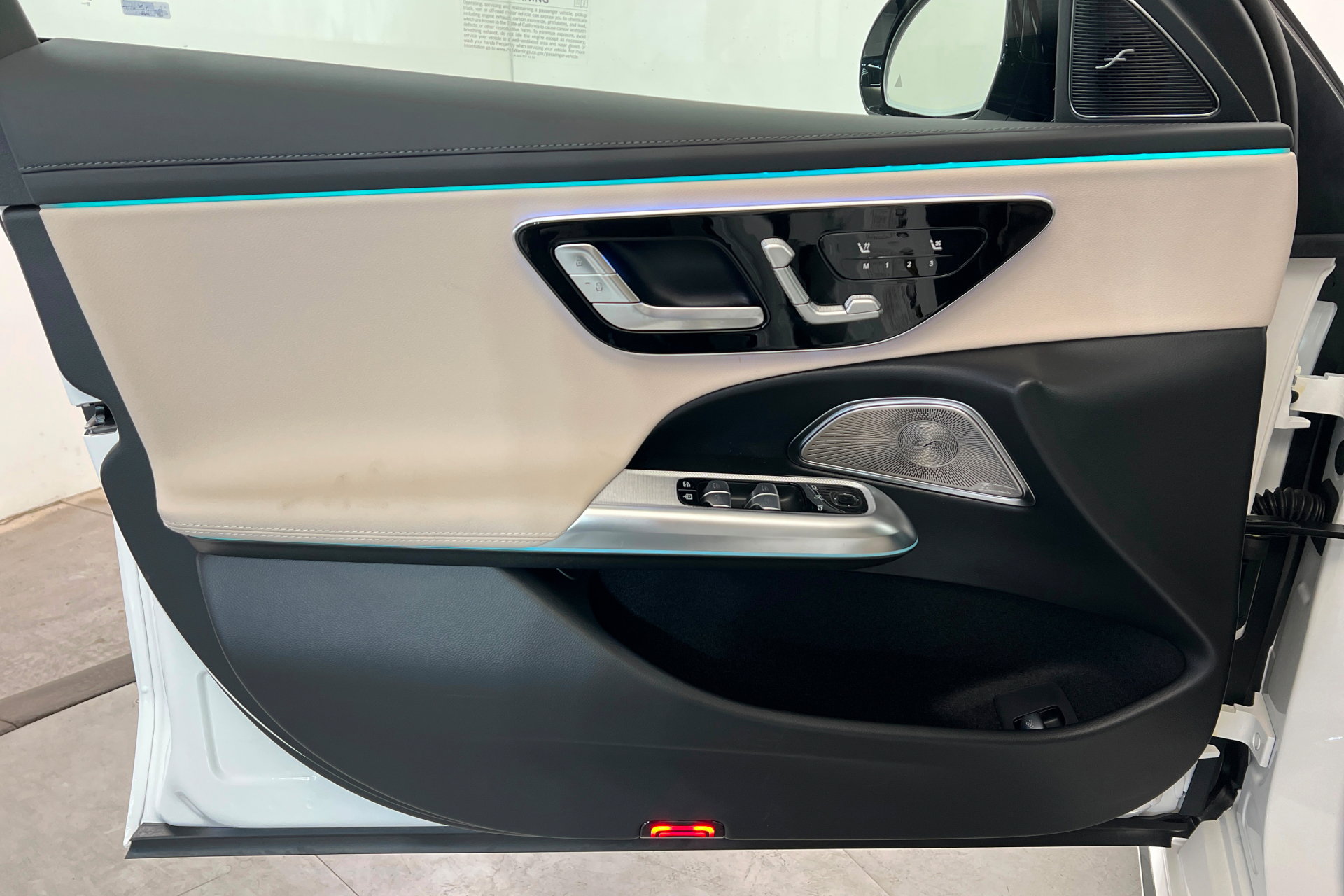 New 2026 Mercedes-Benz E 450 4MATIC Sedan image 14