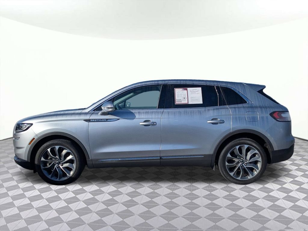 Used 2022 Lincoln Nautilus Reserve w/ Luxury Package FWD image 6